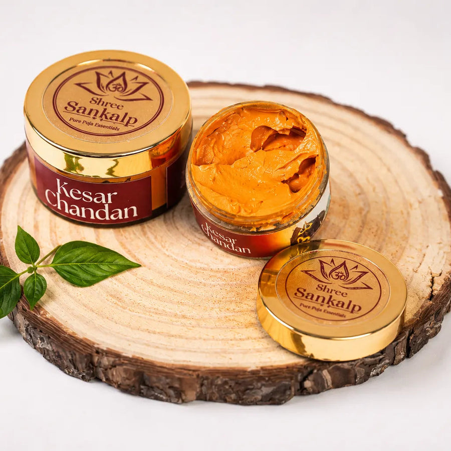 Kesar Chandan Tilak