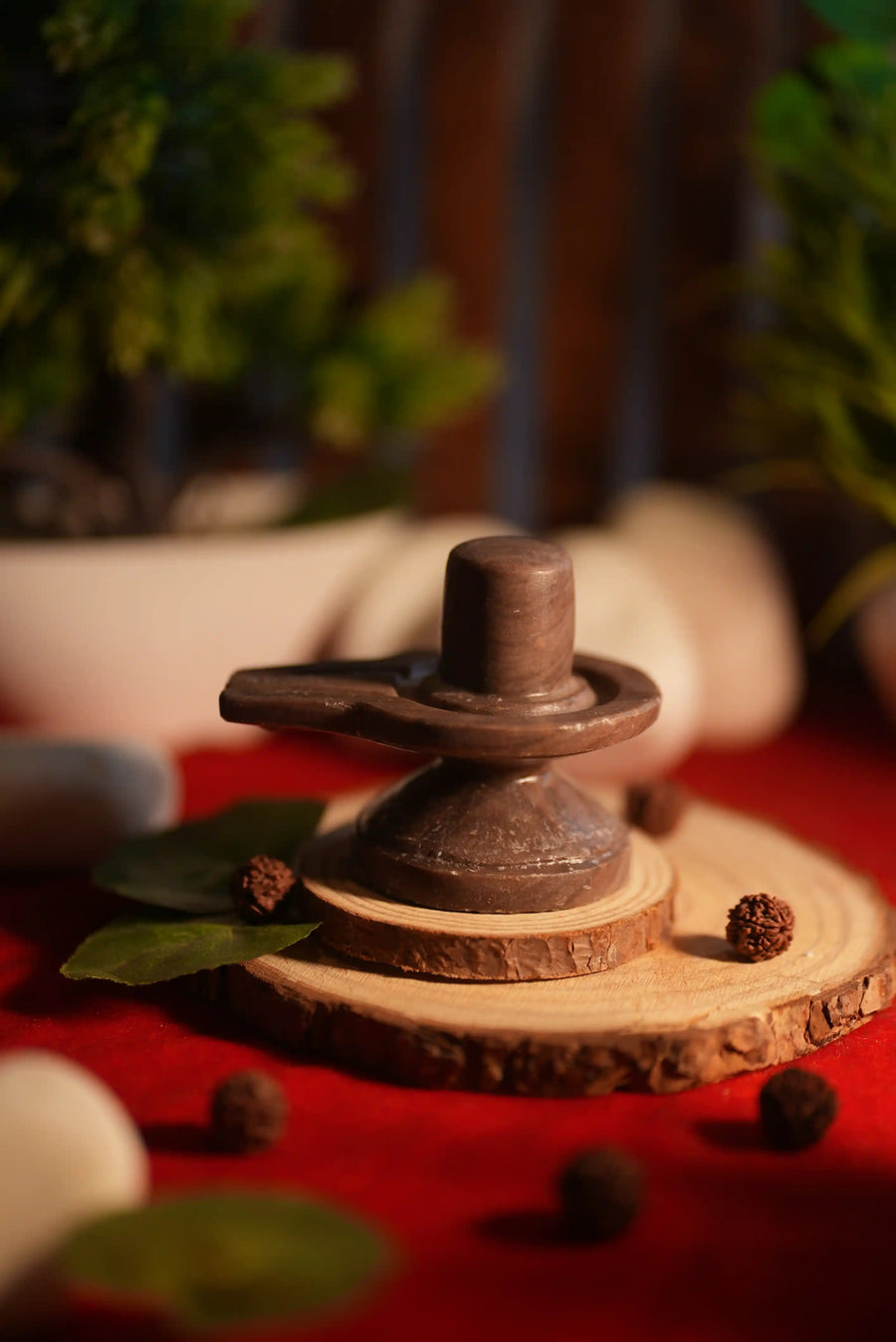 Akhandeshwar Mahadev Shivling