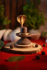 Akhandeshwar Mahadev Shivling
